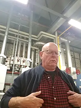 andrejoyfull64 online show from 7, 10, 2025