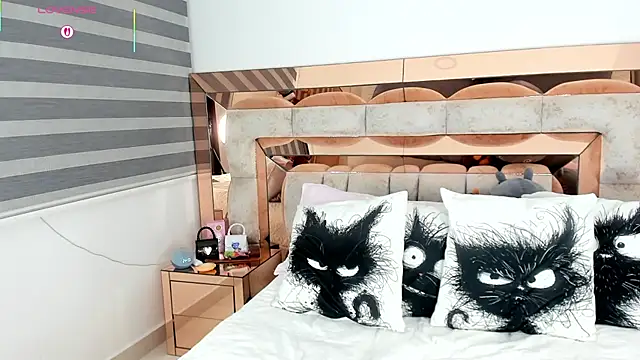 CamiiLovers online show from 15, 3, 2026