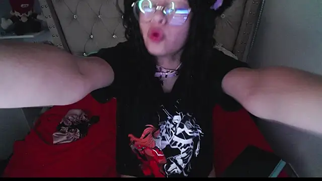 CherieCurl online show from 14, 11, 2025