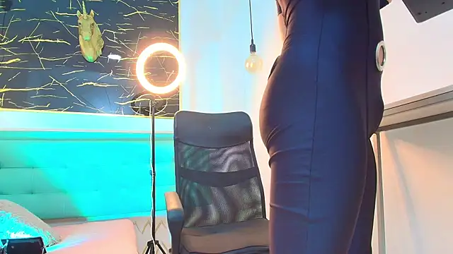 Bella salvatore online show from 20, 11, 2025