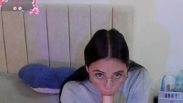 anny roberts online show from 25, 6, 2026