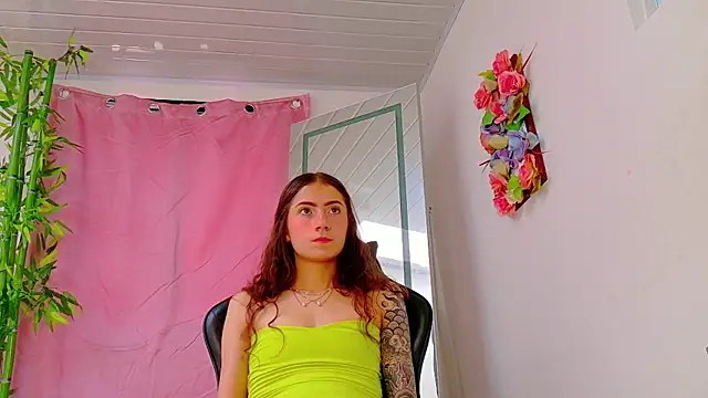 Snapshot of scarlet-jonesx chatting on 25, 4, 2026 scarlet-jonesx online show from 25, 4, 2026