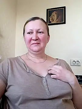 blondyaguar online show from 24, 2, 2025