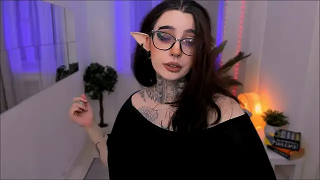 Dixi Pixi  online show from 21, 3, 2025