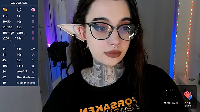 Dixi Pixi  online show from 16, 10, 2025