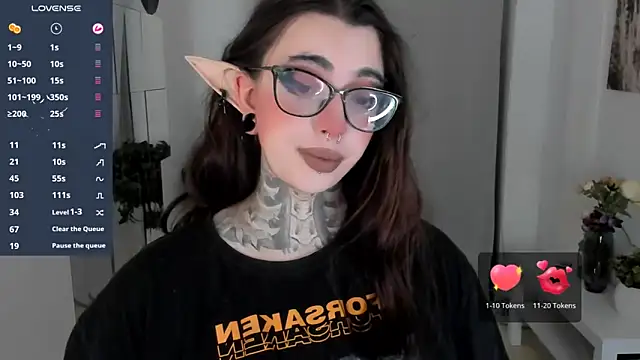 Dixi Pixi  online show from 18, 10, 2025