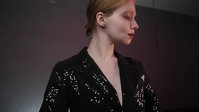 ginger hugs online show from 18, 2, 2026