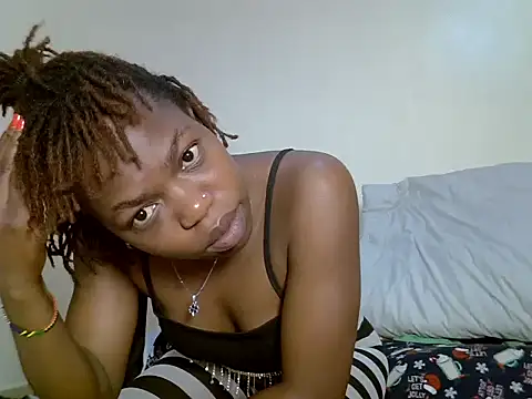 curvy natallie online show from 14, 9, 2025