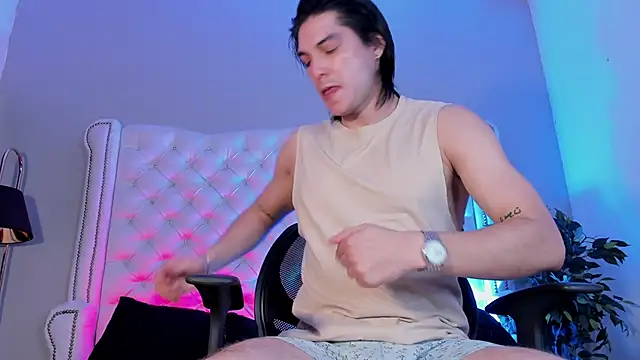 Karimferrer online show from 3, 12, 2025