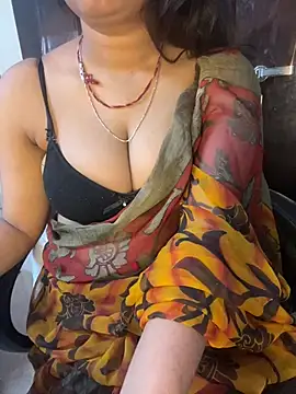 Spicy sari girl online show from 10, 4, 2026
