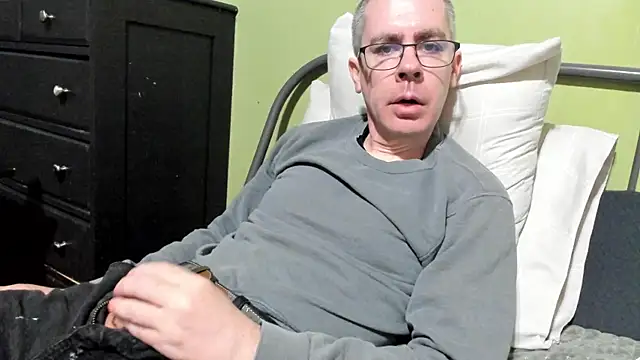 Snapshot of ImportantEquator0 chatting on 21, 9, 2025 ImportantEquator0 online show from 21, 9, 2025