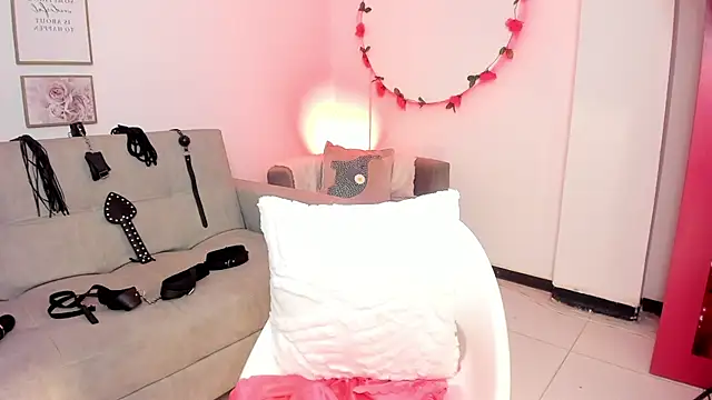 RACHEL EV online show from 20, 2, 2025