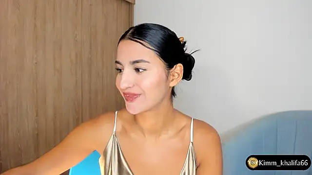 Kimm khalifa online show from 19, 3, 2025