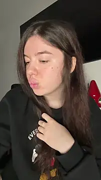 Kimi Ass online show from 16, 2, 2026