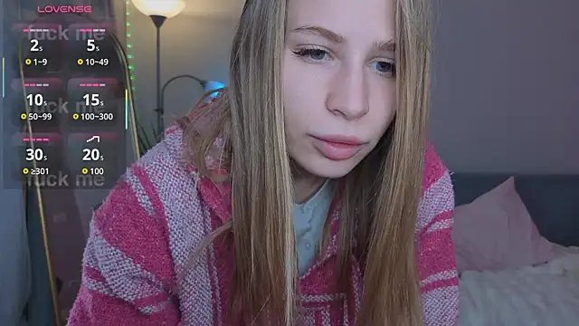 Snapshot of Elis_Fox chatting on 5, 5, 2026 Elis Fox online show from 5, 5, 2026