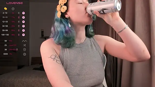 alisahug online show from 1, 12, 2025