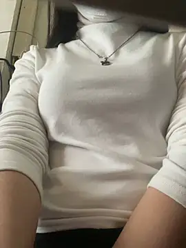 Snapshot of Tuongvy05 chatting on 23, 12, 2024 Tuongvy05 online show from 23, 12, 2024