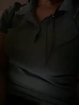 Snapshot of Tuongvy05 chatting on 19, 10, 2025 Tuongvy05 online show from 19, 10, 2025