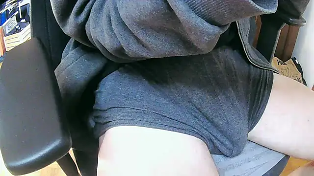 skinnyandthick online show from 24, 10, 2025