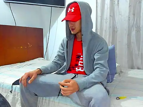 Snapshot of Chandler_ken chatting on 29, 11, 2025 Chandler ken online show from 29, 11, 2025