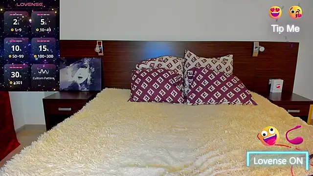 Hanna Becrett17 online show from 6, 3, 2025