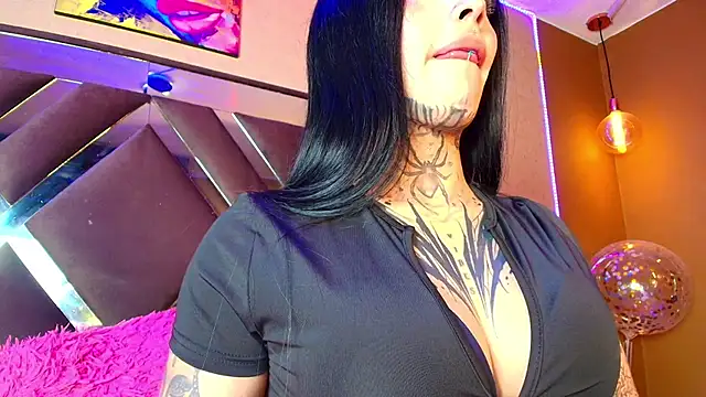 Snapshot of SamanthaaSutra chatting on 28, 4, 2026 SamanthaaSutra online show from 28, 4, 2026