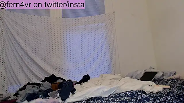 Snapshot of fern4ever chatting on 19, 5, 2026 fern4ever online show from 19, 5, 2026