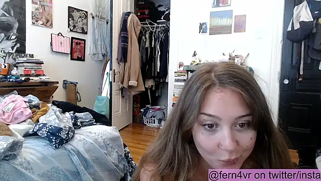 Snapshot of fern4ever chatting on 5, 7, 2026 fern4ever online show from 5, 7, 2026
