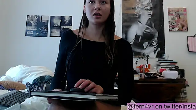 Snapshot of fern4ever chatting on 10, 7, 2026 fern4ever online show from 10, 7, 2026