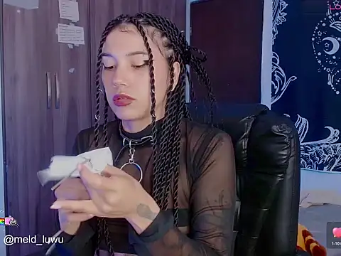 melissahowl online show from 16, 3, 2026