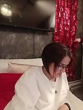 IsisBlake online show from 21, 11, 2025