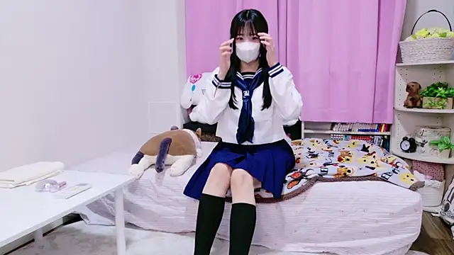 Mia--meow online show from 14, 3, 2025