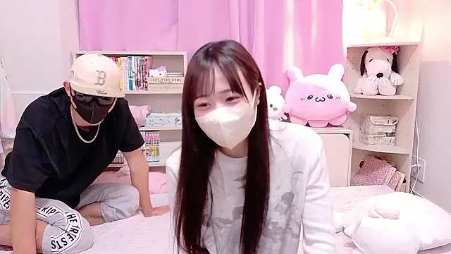 Mia--meow online show from 6, 10, 2025