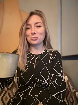 Snapshot of Crazy-Rosa chatting on 18, 1, 2025 Crazy-Rosa online show from 18, 1, 2025