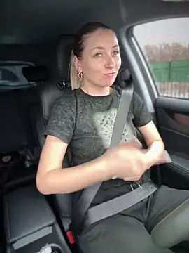 Snapshot of Crazy-Rosa chatting on 8, 3, 2025 Crazy-Rosa online show from 8, 3, 2025