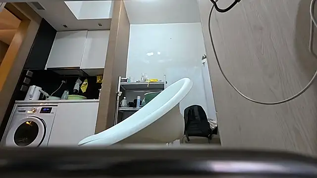 YunheLEE online show from 27, 10, 2025