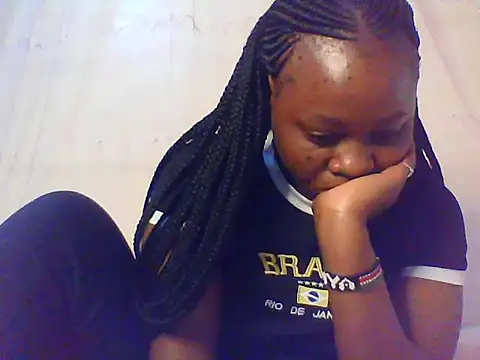 EBONYVANILLA02 online show from 17, 10, 2025