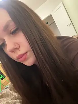 Marylallka5 online show from 23, 12, 2025