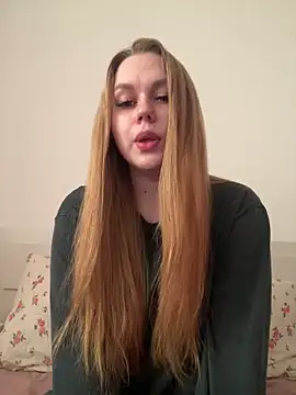 Snapshot of Marylallka5 chatting on 1, 6, 2026 Marylallka5 online show from 1, 6, 2026