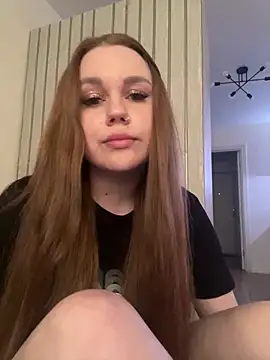 Snapshot of Marylallka5 chatting on 23, 7, 2026 Marylallka5 online show from 23, 7, 2026