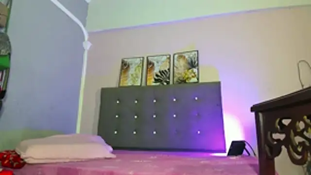 sexy-luna-star-ts online show from 19, 12, 2025