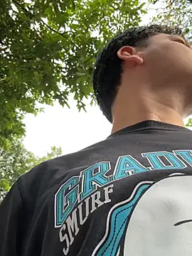 Snapshot of _Ottis_ chatting on 25, 2, 2026 Ottis online show from 25, 2, 2026