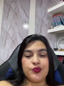 alayasmile online show from 2, 10, 2025