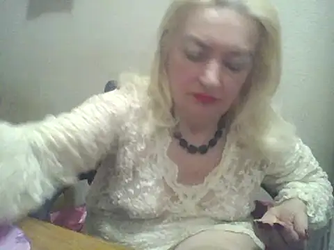 Snapshot of Meri798 chatting on 4, 4, 2026 Meri798 online show from 4, 4, 2026