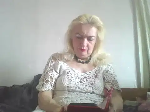 Snapshot of Meri798 chatting on 8, 4, 2026 Meri798 online show from 8, 4, 2026