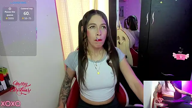 sweetlittlelisa online show from 22, 12, 2025