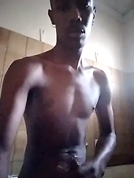 Snapshot of bobzerr chatting on 8, 3, 2026 bobzerr online show from 8, 3, 2026