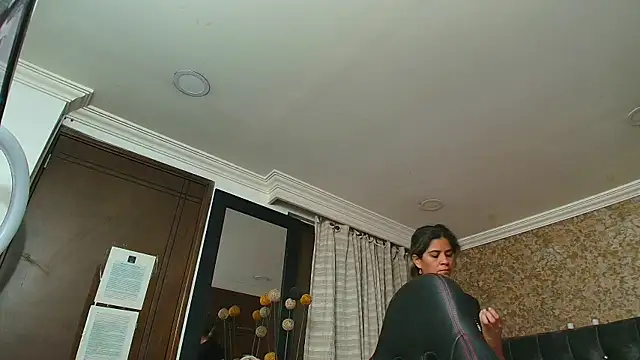 stella xue online show from 18, 9, 2025