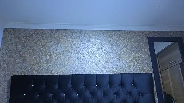 stella xue online show from 1, 11, 2025