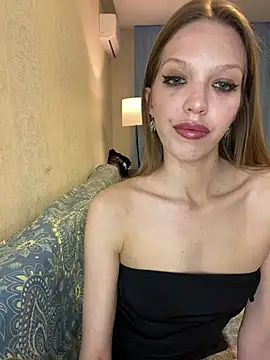 Snapshot of KateMariett chatting on 19, 4, 2026 KateMariett online show from 19, 4, 2026